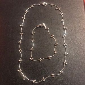 .925 Sterling silver necklace and matching bracelet 13.2 g total